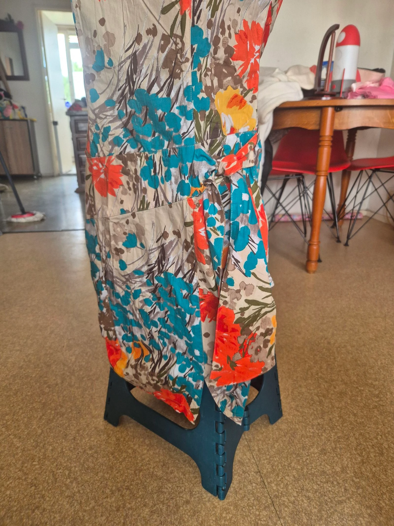 Pretty colorful dress size m - like new – photo 2